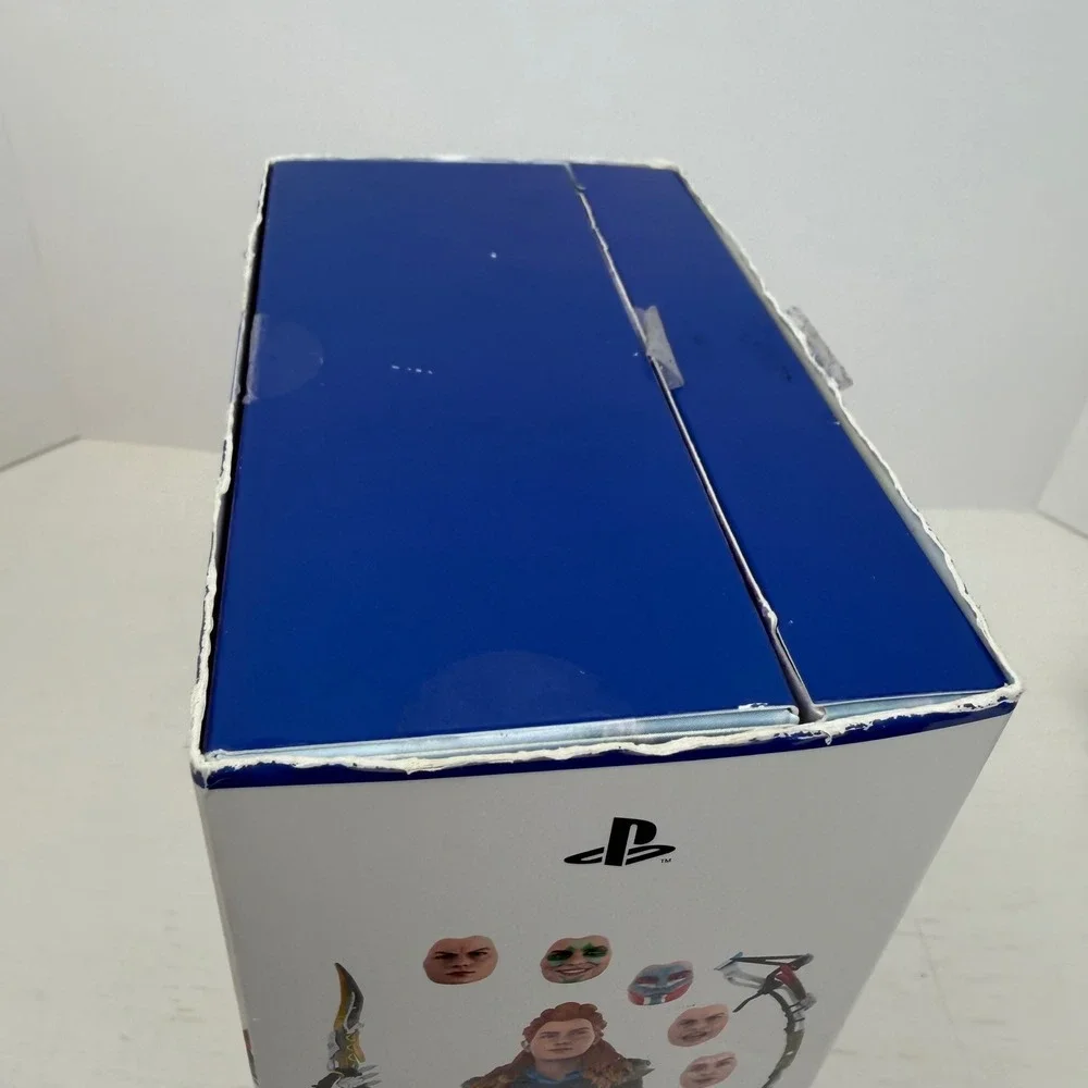 PlayStation Horizon Forbidden West Aloy Deluxe 6
